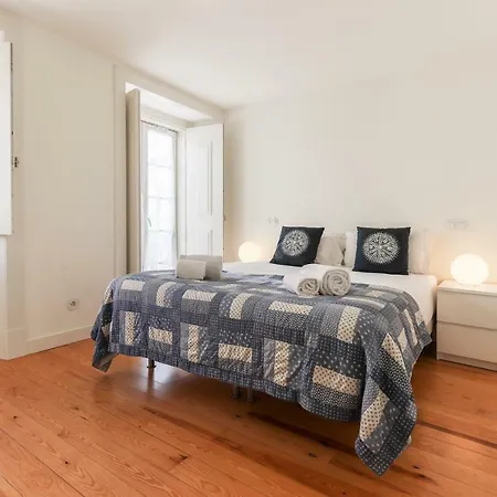 Principe Real T.m. Flat Charming View Apartment Lisbon