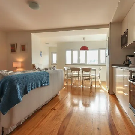 Principe Real T.m. Flat Charming View Apartman *