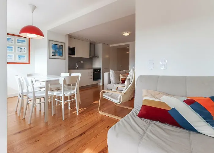 Principe Real T.m. Flat Charming View Apartman *